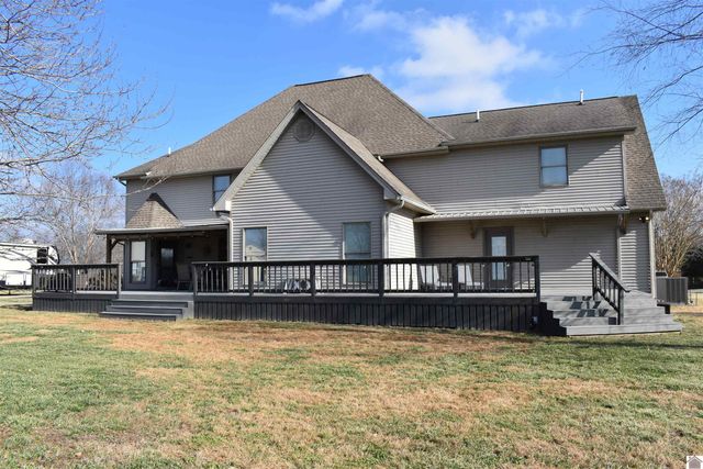 8255 Old Lovelaceville Rd, Paducah, KY 42001