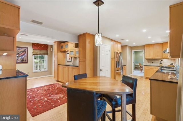5803 HALL ST, Burke, VA 22015