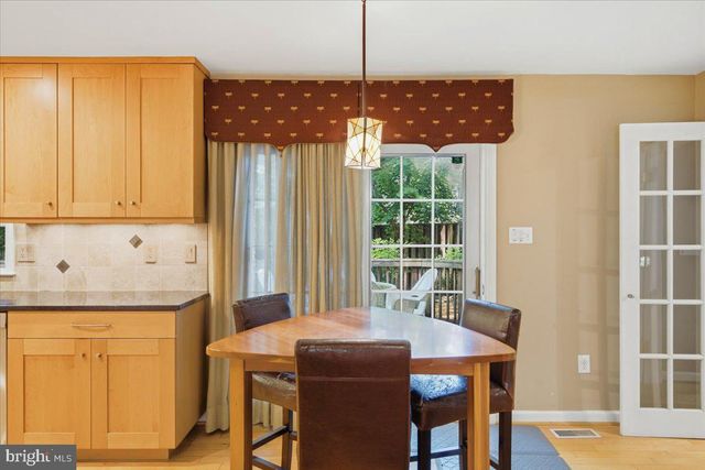 5803 HALL ST, Burke, VA 22015