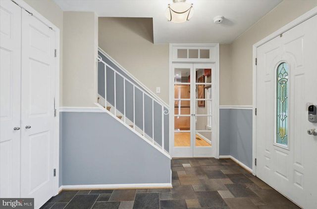 5803 HALL ST, Burke, VA 22015