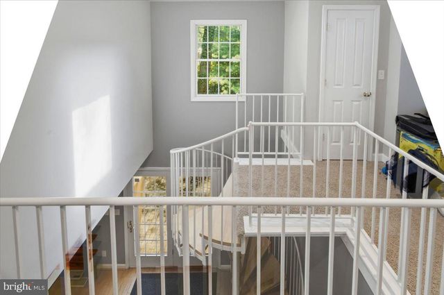 5803 HALL ST, Burke, VA 22015