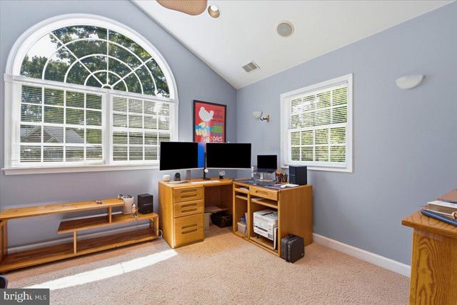 5803 HALL ST, Burke, VA 22015