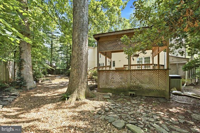 5803 HALL ST, Burke, VA 22015