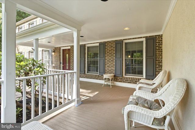 5803 HALL ST, Burke, VA 22015