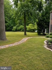 5803 HALL ST, Burke, VA 22015