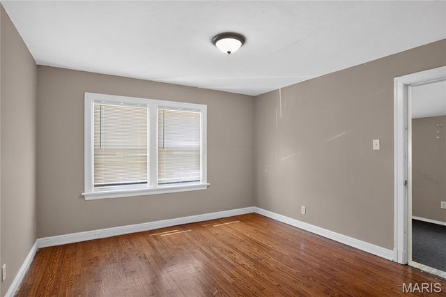 127 S Hartnett Avenue, Ferguson, MO 63135