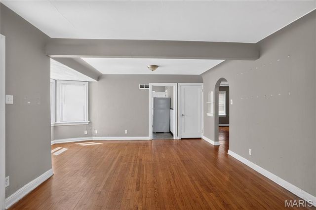 127 S Hartnett Avenue, Ferguson, MO 63135