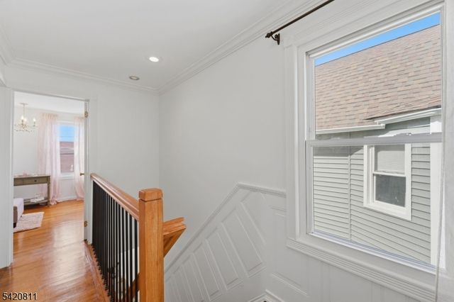 385 Berkeley Ave, Bloomfield Twp., NJ 07003