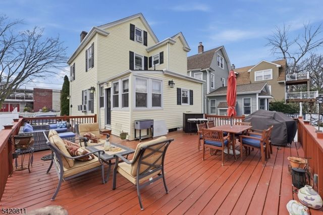 385 Berkeley Ave, Bloomfield Twp., NJ 07003