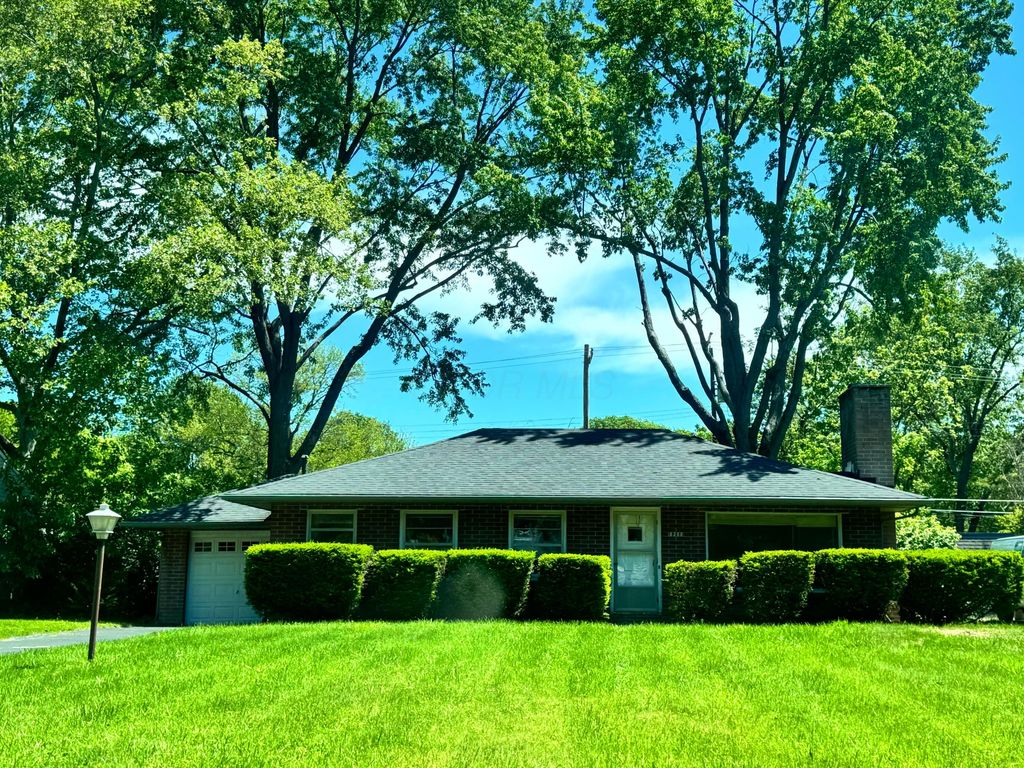 3250 Ainwick Road, Columbus, OH 43221