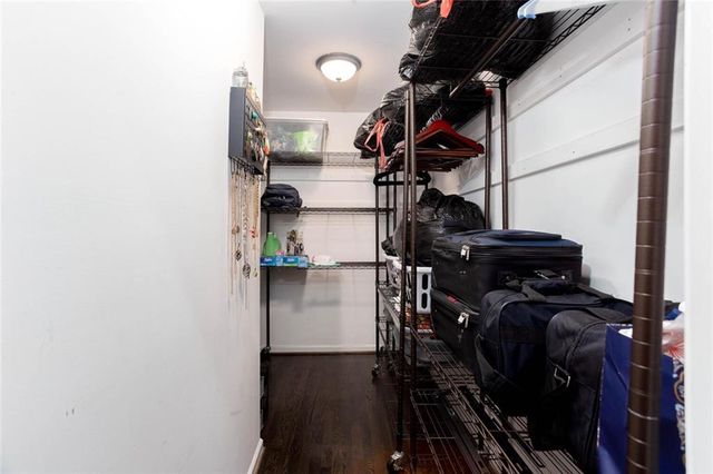 11925 Stradford Wood, Roswell, GA 30076