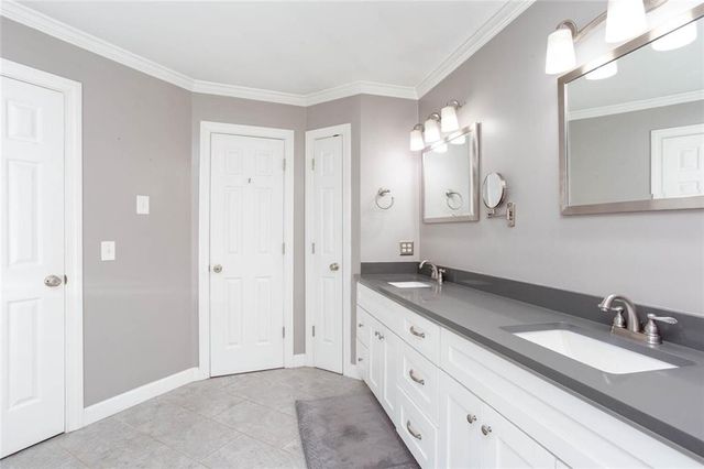 11925 Stradford Wood, Roswell, GA 30076