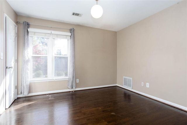 11925 Stradford Wood, Roswell, GA 30076