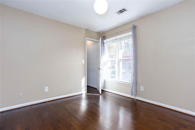 11925 Stradford Wood, Roswell, GA 30076