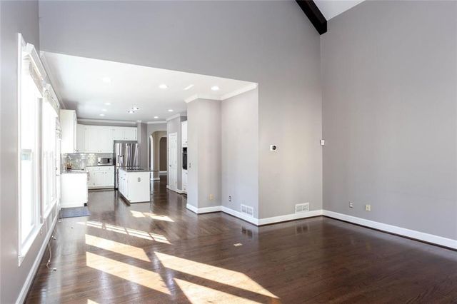 11925 Stradford Wood, Roswell, GA 30076