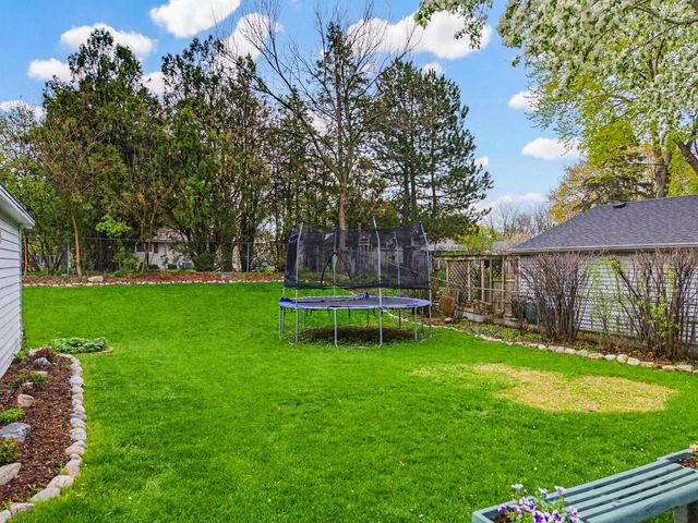 605 Victoria STREET, West Bend, WI 53090
