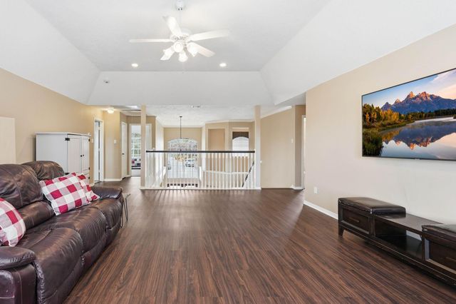 2515 Woodsboro Drive, Spring, TX 77388