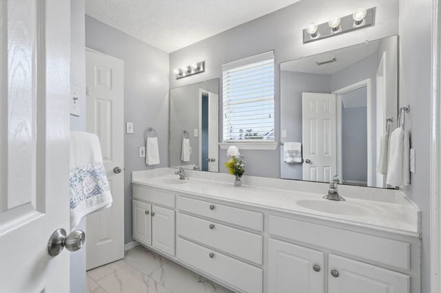 2515 Woodsboro Drive, Spring, TX 77388