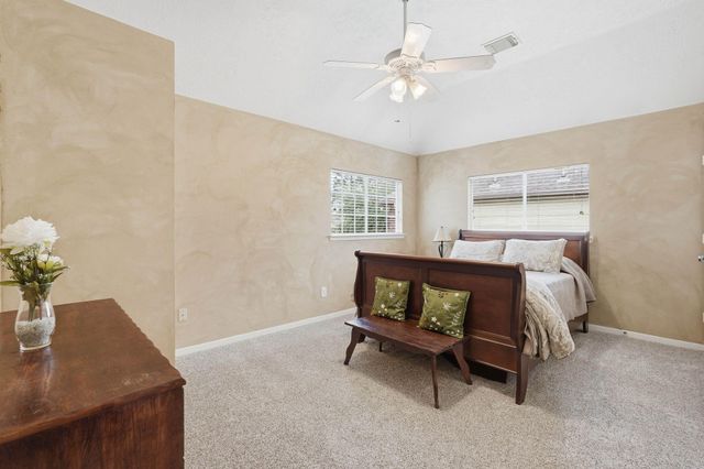 2515 Woodsboro Drive, Spring, TX 77388