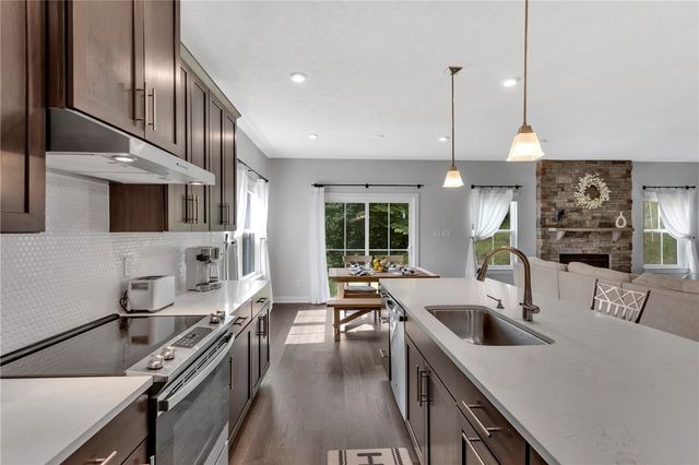 212 Bengal Fox Court, Jackson Twp, PA 16063