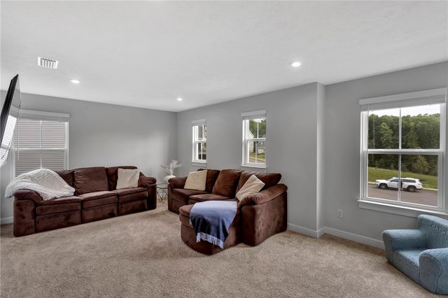 212 Bengal Fox Court, Jackson Twp, PA 16063