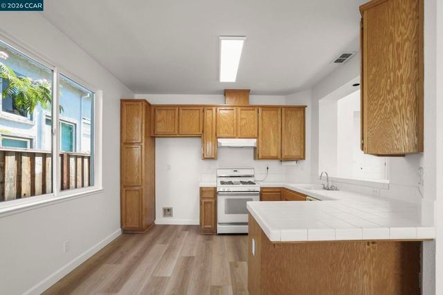709 Allbrook Ct, Brentwood, CA 94513