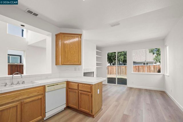 709 Allbrook Ct, Brentwood, CA 94513