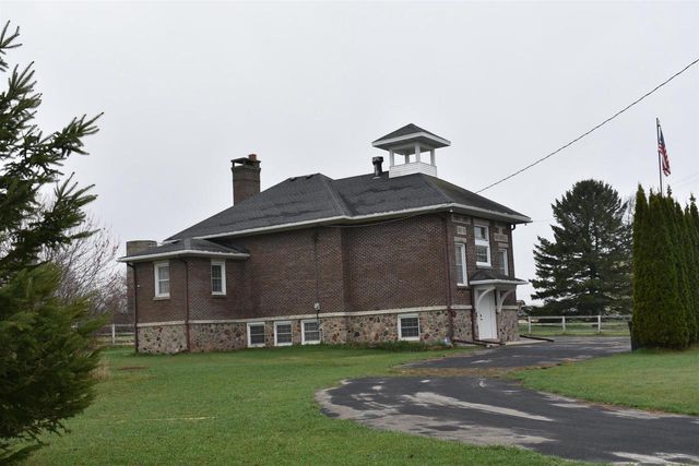 W6135 County N Road, Plymouth, WI 53073