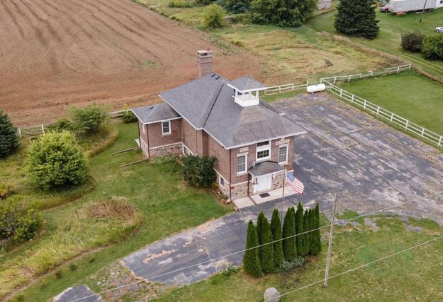 W6135 County N Road, Plymouth, WI 53073