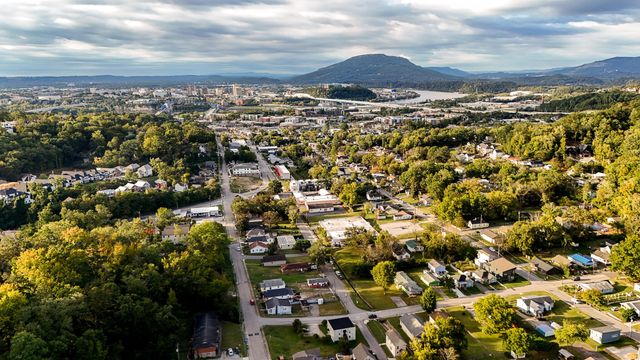 15 Sawyer Street, Chattanooga, TN 37405