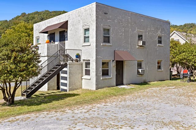 15 Sawyer Street, Chattanooga, TN 37405