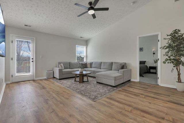 6681 Fallon Lane, Canal Winchester, OH 43110