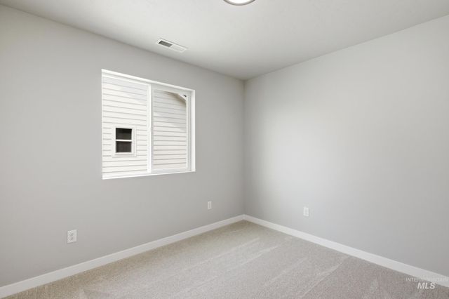 6707 W Fairy Falls Dr, Meridian, ID 83646