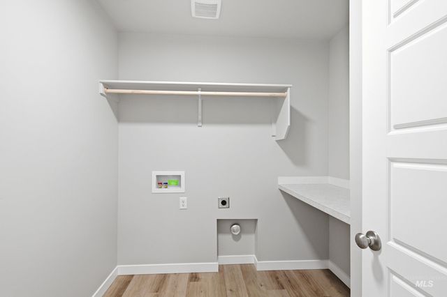 6707 W Fairy Falls Dr, Meridian, ID 83646