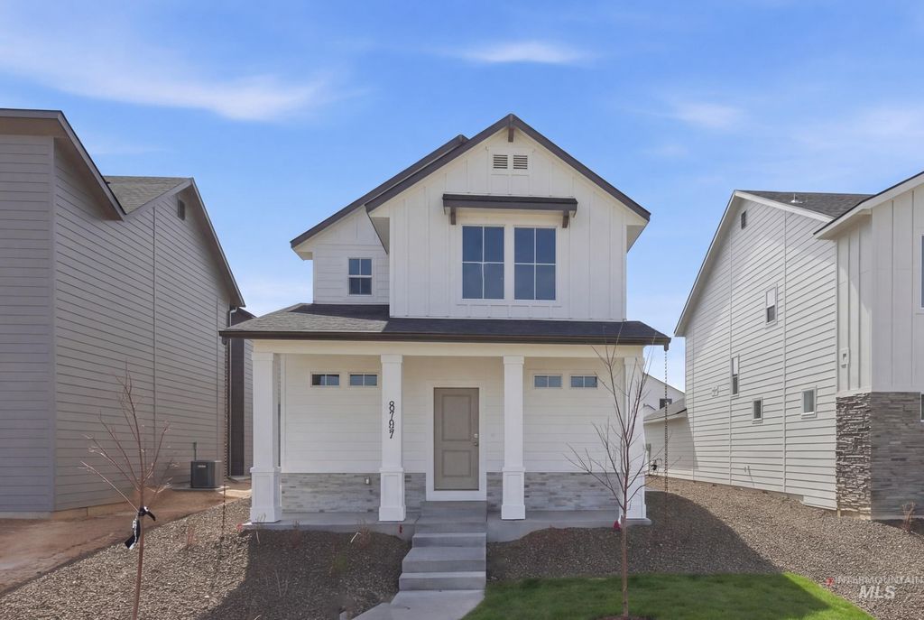 6707 W Fairy Falls Dr, Meridian, ID 83646