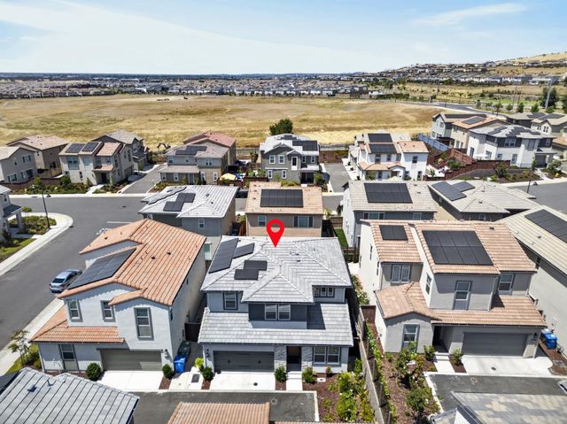 3400 Margauex Way, Folsom, CA 95630