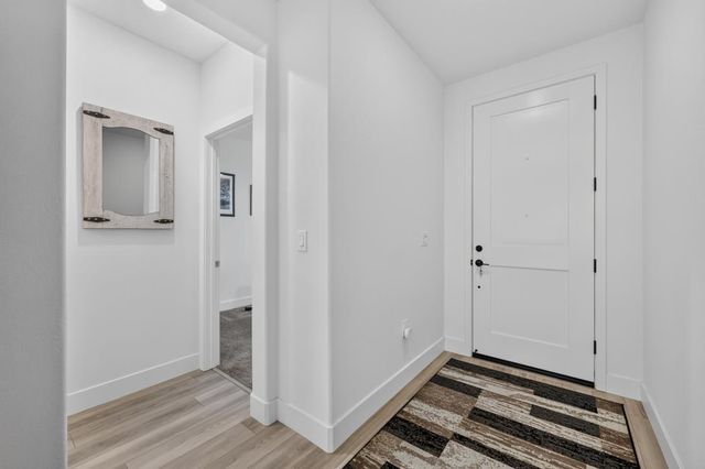 3400 Margauex Way, Folsom, CA 95630