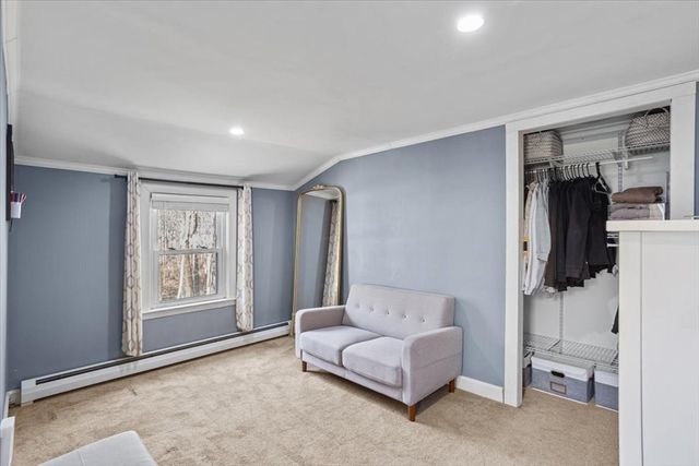 17 Davis Ave, Attleboro, MA 02703