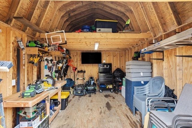 17 Davis Ave, Attleboro, MA 02703