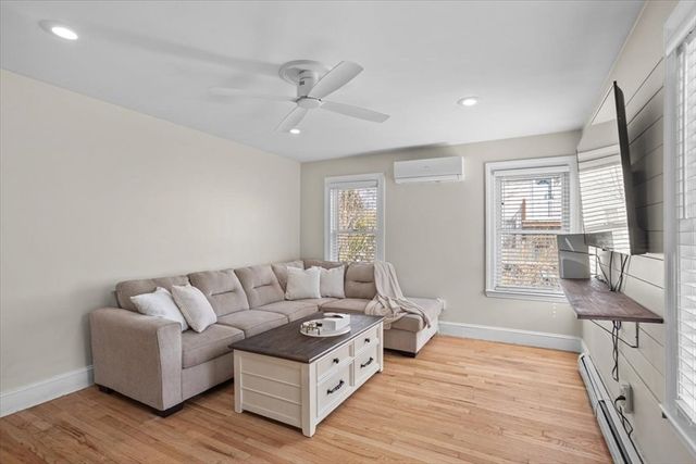 17 Davis Ave, Attleboro, MA 02703