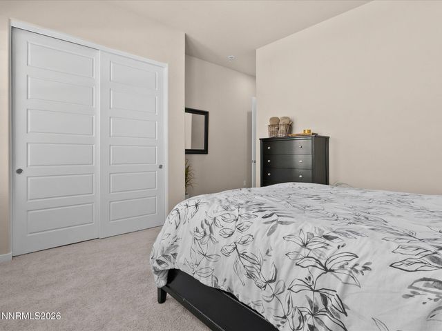 1227 Silver View Circle, Sparks, NV 89436