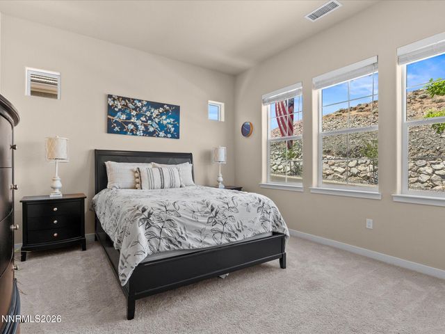 1227 Silver View Circle, Sparks, NV 89436