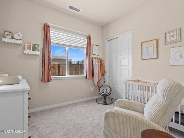 1227 Silver View Circle, Sparks, NV 89436