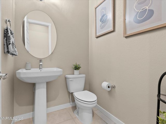 1227 Silver View Circle, Sparks, NV 89436