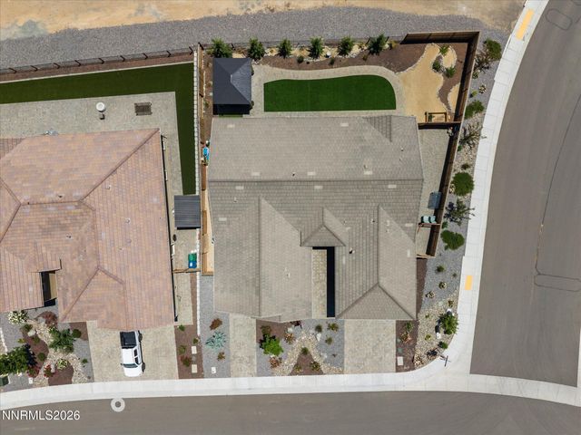 1227 Silver View Circle, Sparks, NV 89436