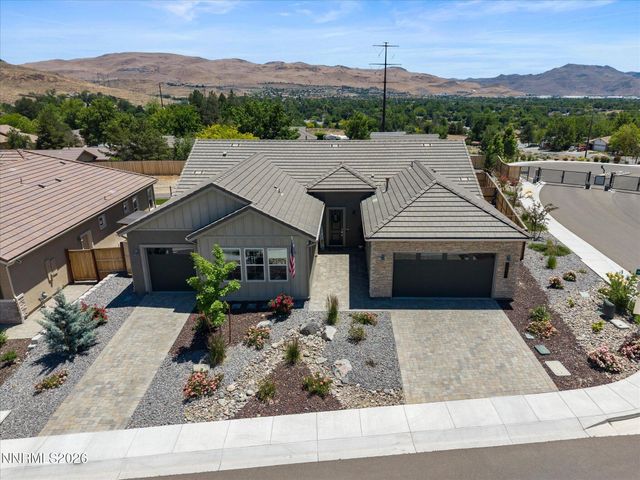 1227 Silver View Circle, Sparks, NV 89436