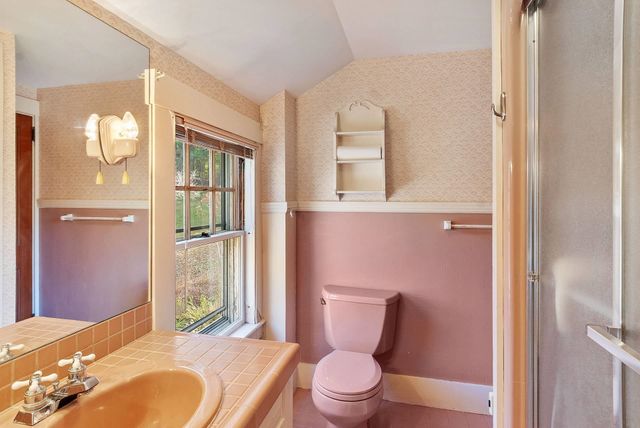 598 East Woodstock Road, Woodstock, VT 05091