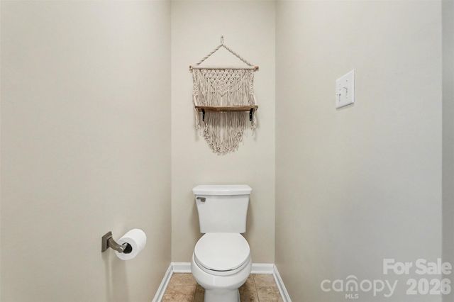 8414 Woodford Bridge Drive, Charlotte, NC 28216