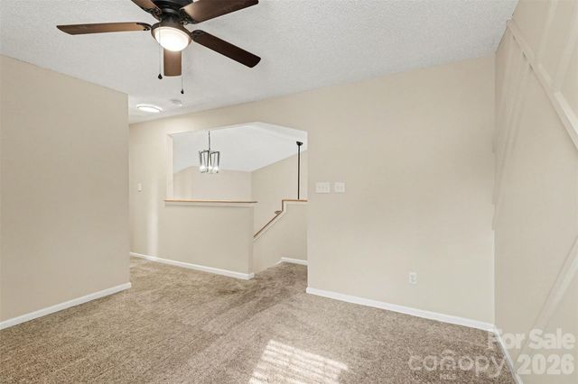 8414 Woodford Bridge Drive, Charlotte, NC 28216