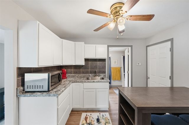 220 2nd St, W Leechburg, PA 15656